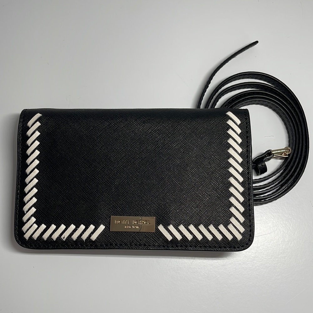 Henri Bendel leather crossbody wallet/clutch